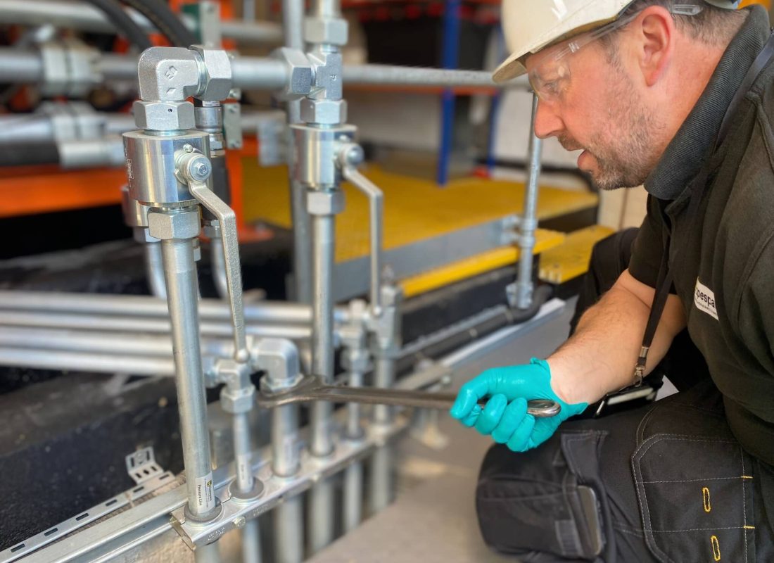 Hydraulic / Pneumatic Maintenance Solutions